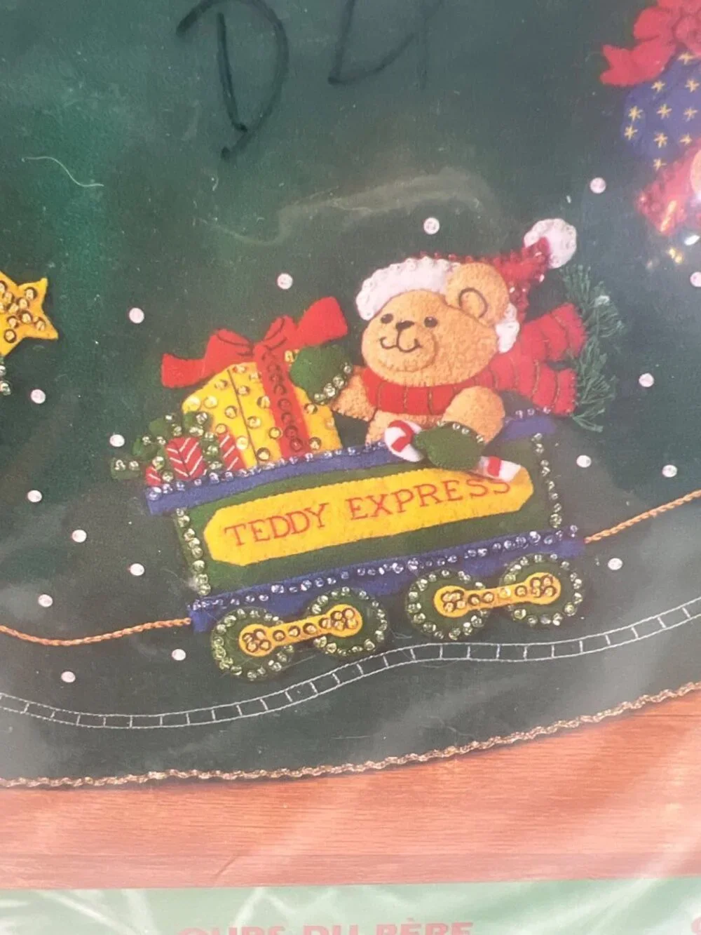 Bucilla Santa Bear Toy Train Felt Christmas Tree Skirt Kit 43” Round New Open